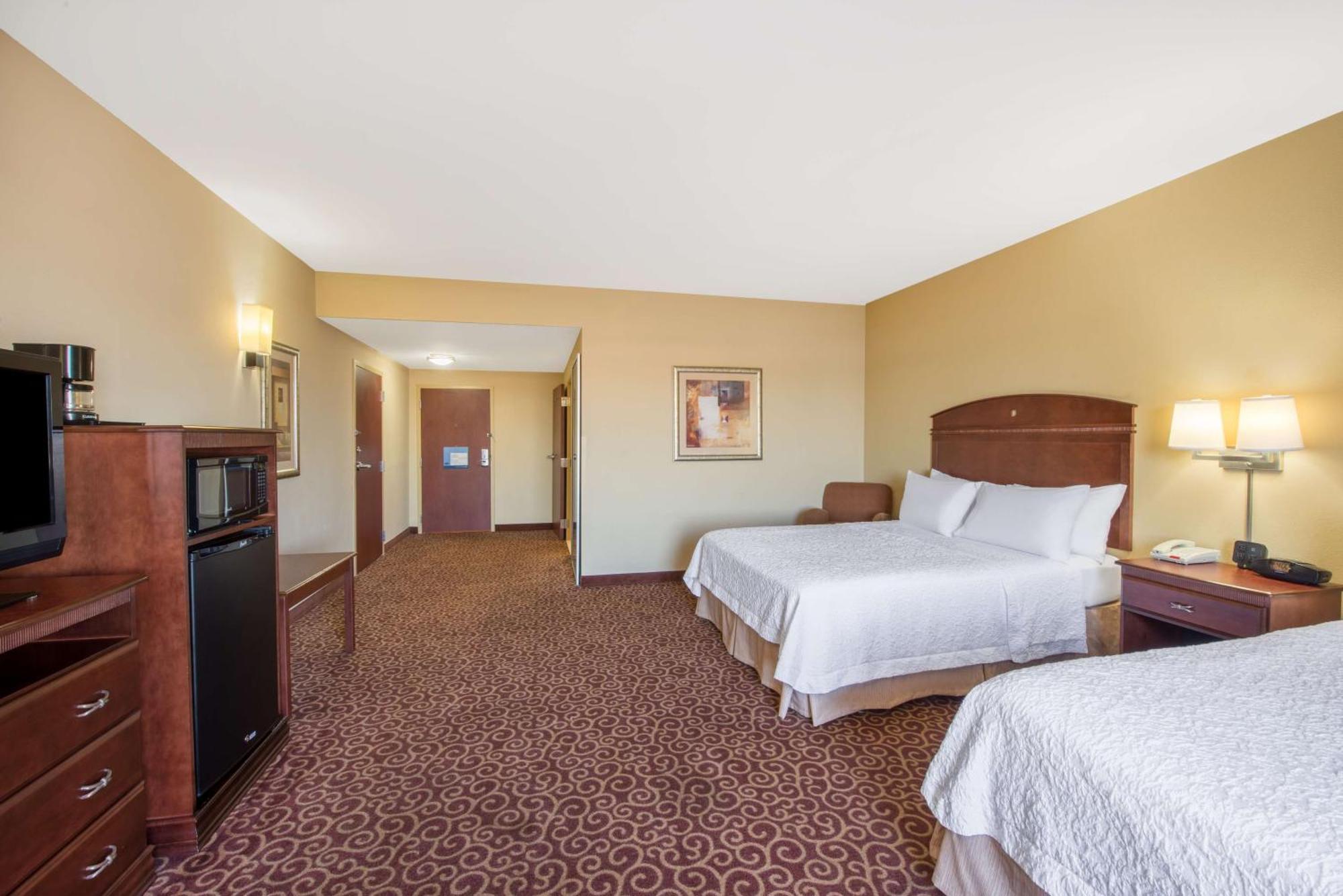Hampton Inn & Suites Oklahoma City - South Exterior photo